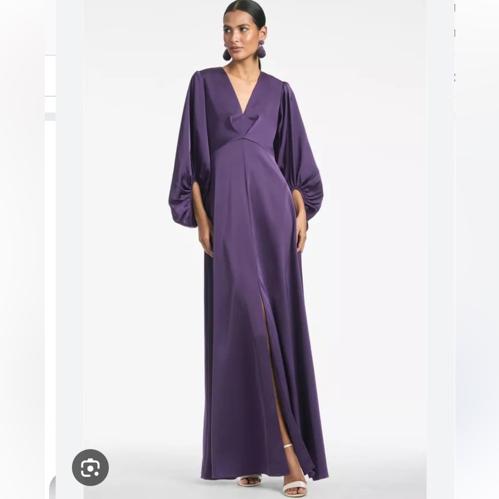 NWT Sachin + Babi Purple Jenny Gown with V-Neck, Slit, Bishop Sleeves